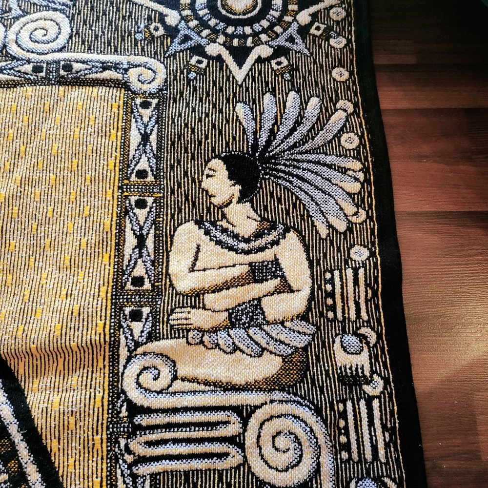 Large Aztec Blanket - Picture 6 of 6